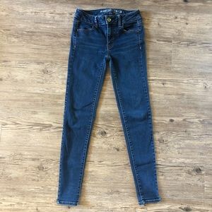 American Eagle dark denim jeggings